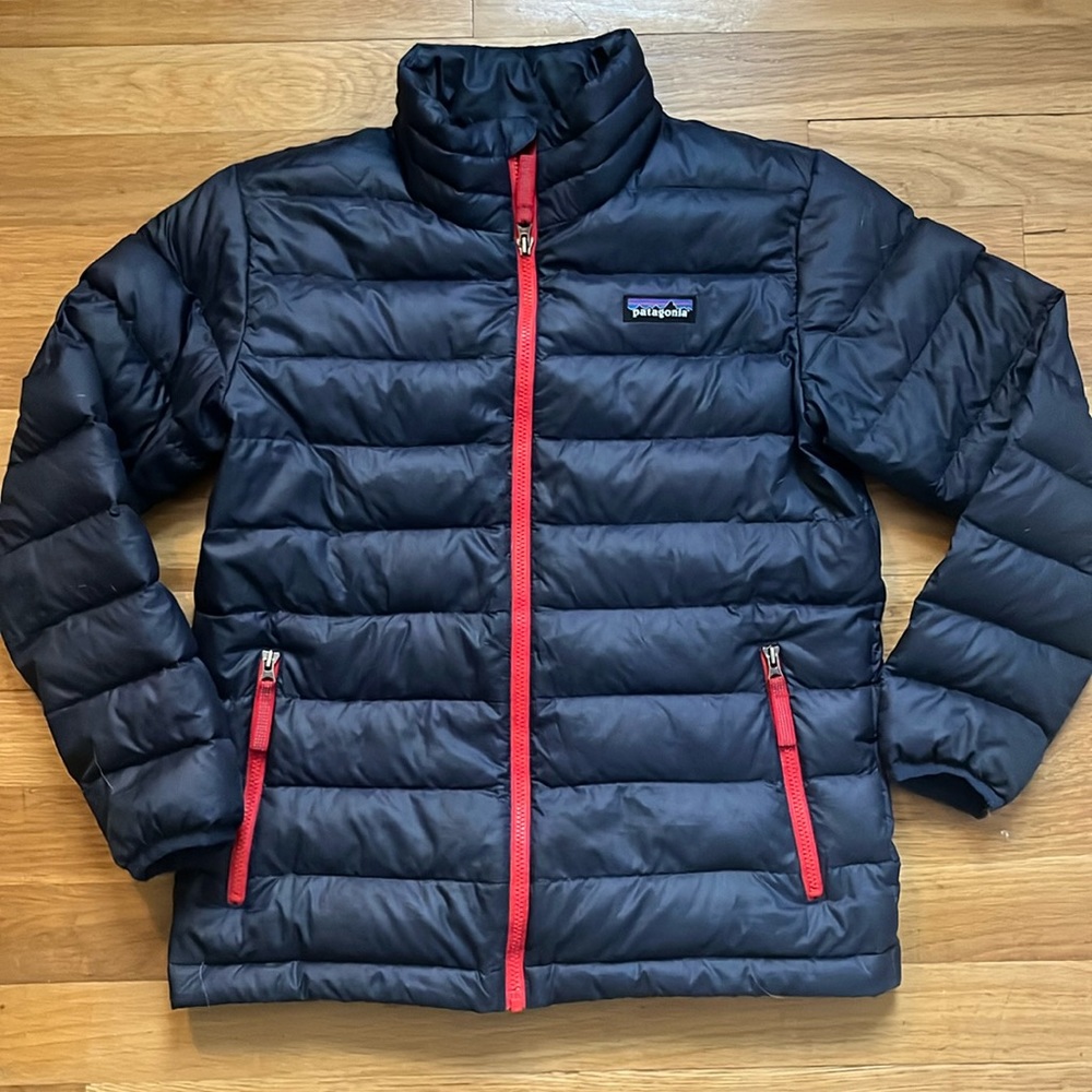 Patagonia kids down sweater jacket